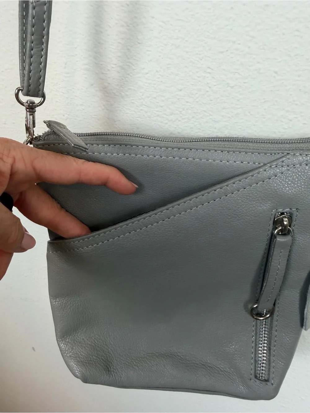 Everyday Gray Crossbody Cosmetic Pouch - Sleek Organizer